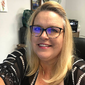 Meet your Posher, Yvonne